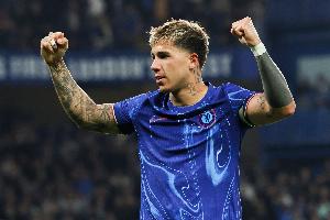 邮报：面对皇马追逐恩佐，切尔西坚称他是球队非卖品